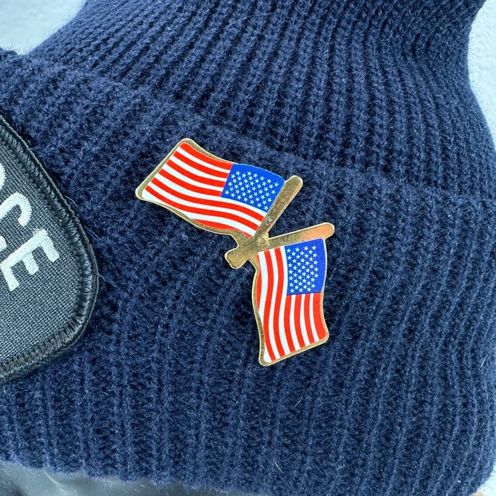 Decky US Air Force Retired Beanie Navy‎ Blue Knit Hat Military Veteran Pin USA